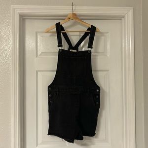 Madewell Adirondack Black Short Overalls